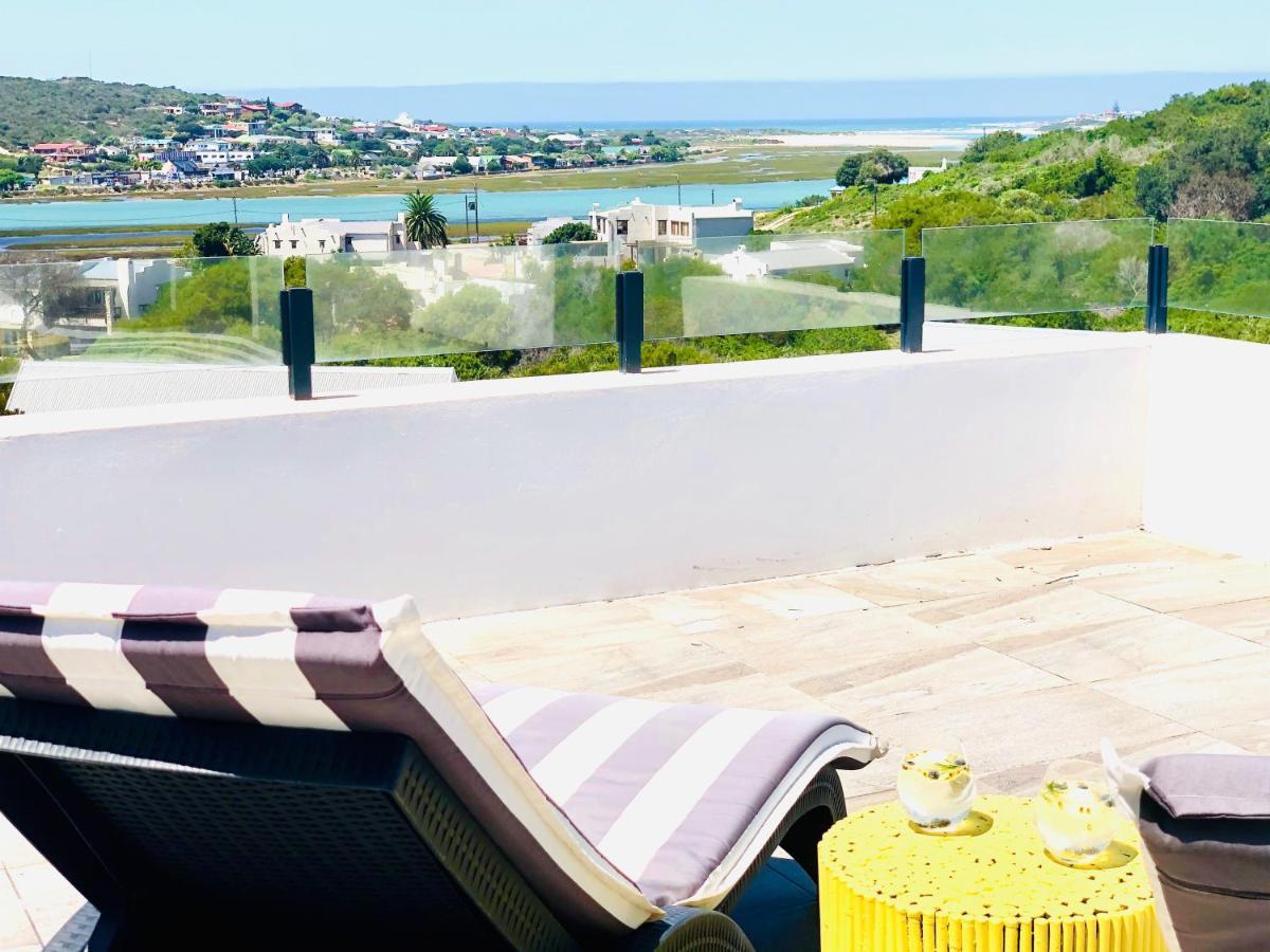 Karee Manor Guesthouse スティル・ベイ エクステリア 写真