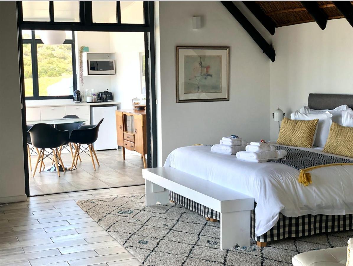 Karee Manor Guesthouse スティル・ベイ エクステリア 写真